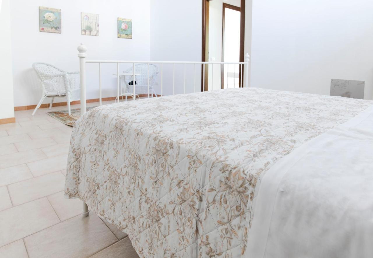 Mama Maja Bed and Breakfast Vacri Buitenkant foto